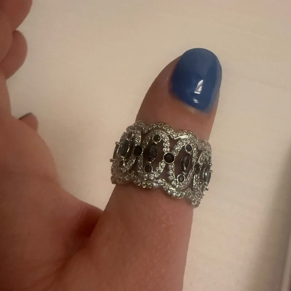 Bomb Party Wide Band Ring Size 8.5 Silver Tone Black Stones